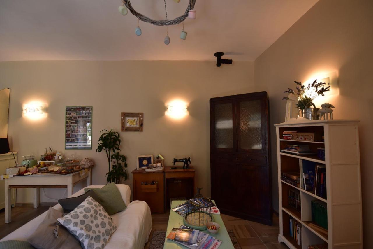 Casa Nina Panzió Toirano Kültér fotó