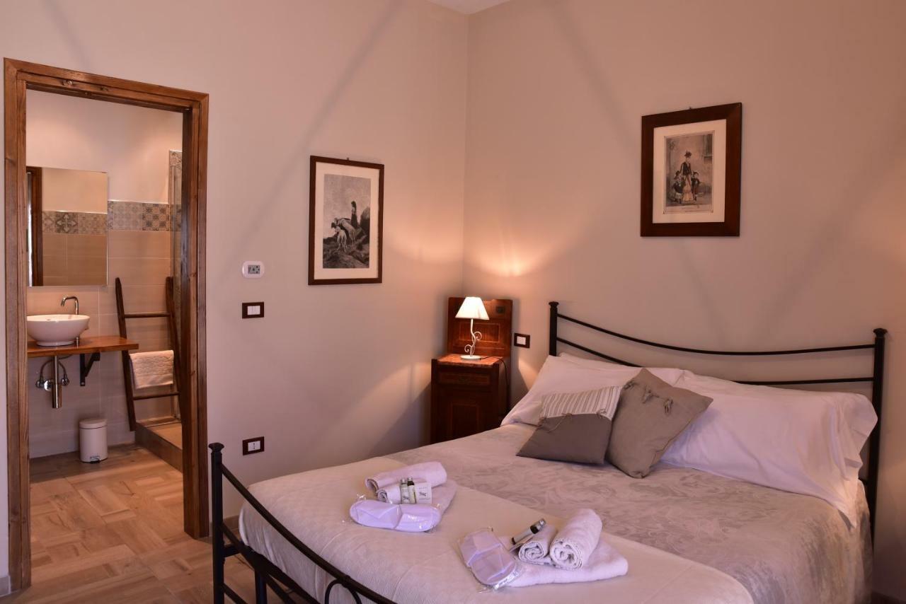 Casa Nina Panzió Toirano Kültér fotó